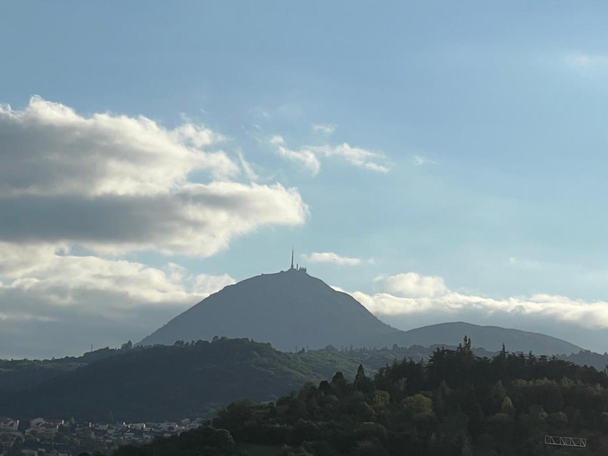 Un Havre De Paix En Plein Coeur De Ville Pres Chu Clermont-Ferrand Exterior foto